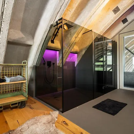 Shelterloft-airpark Casa vacanze