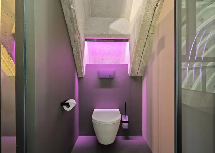 Shelterloft Airpark Ferienhaus