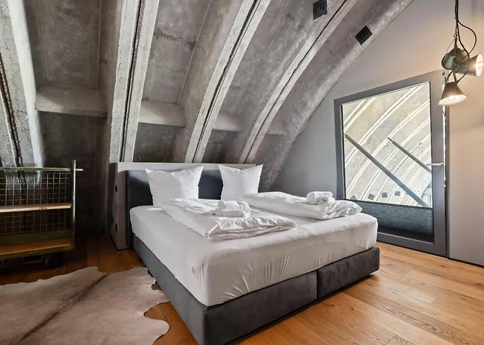 Shelterloft Airpark Ferienhaus Lärz