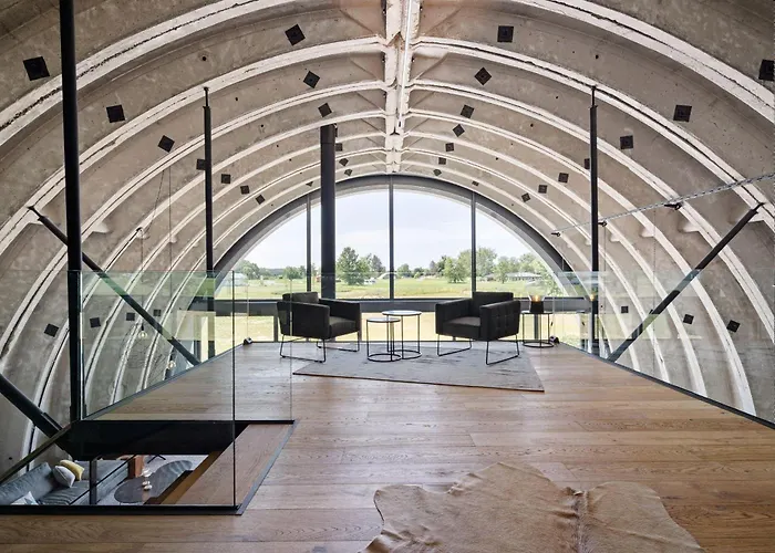 Ferienhaus Shelterloft Airpark